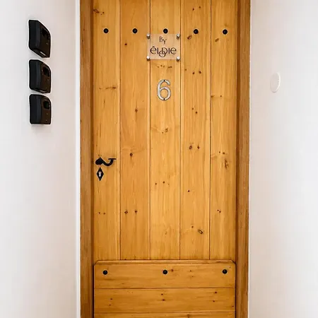 Appartement By Elodie - Parcours Des Arts Iii
